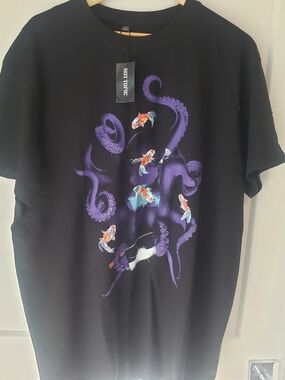 Hot Topic Black Tee with Purple Octopus and Colorful Koi Design